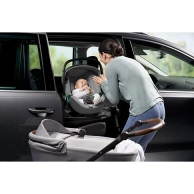 Britax Römer automobilinė kėdutė BABY-SAFE iSense, Fossil Grey 4 Britax Römer automobilinė kėdutė BABY-SAFE iSense, Fossil Grey 4