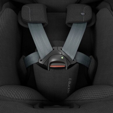 Maxi-Cosi Mica Slide Pro Authentic Black Autokėdutė 5